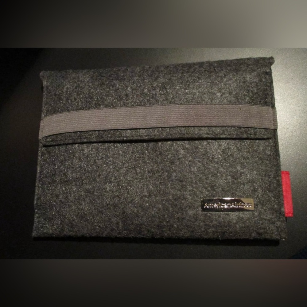 American Airlines Business First Travel Amenity Overnight Bag/ mini IPad holder